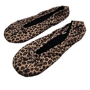 Isotoner Womens L (8-9) Ballet Style Slippers Leopard Cheetah Print Leather Sole